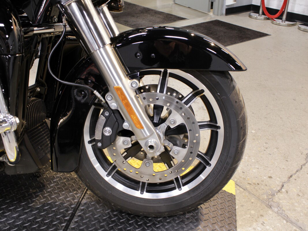 Electra Glide® Standard