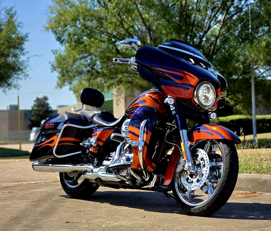 CVO® Street Glide®