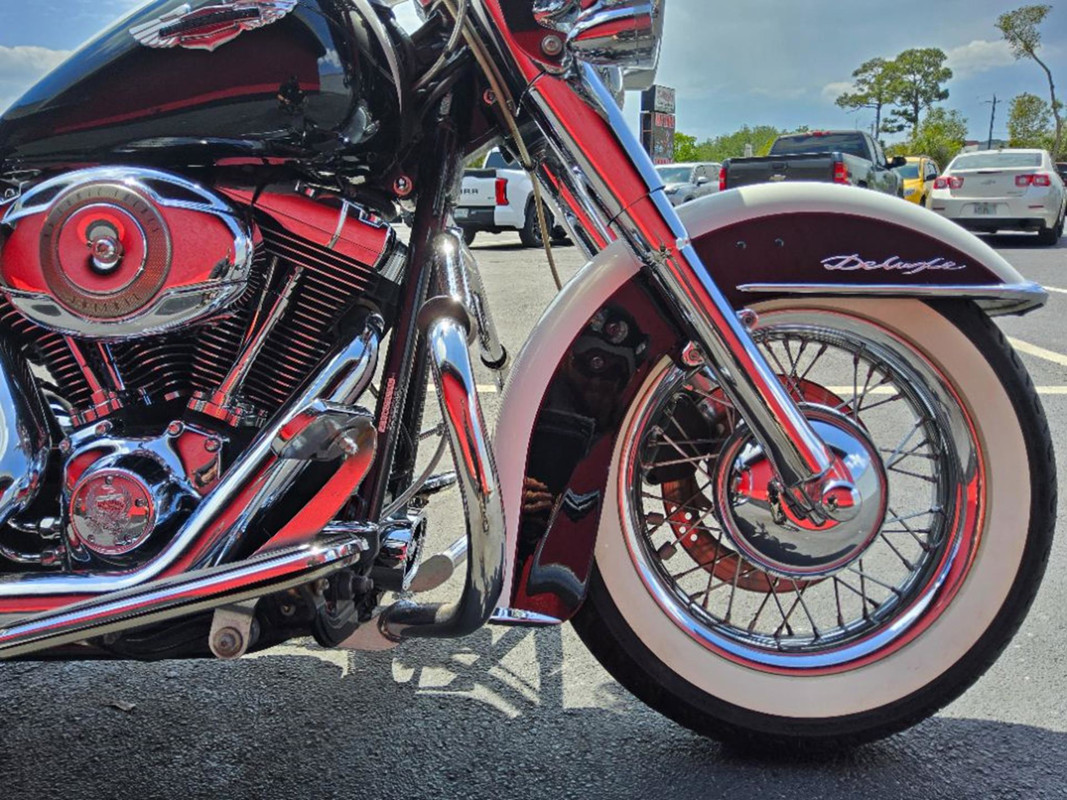Softail® Deluxe