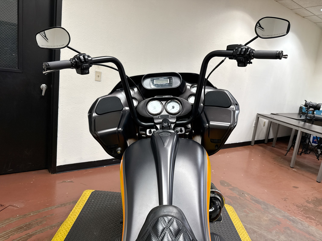 Road Glide® Custom