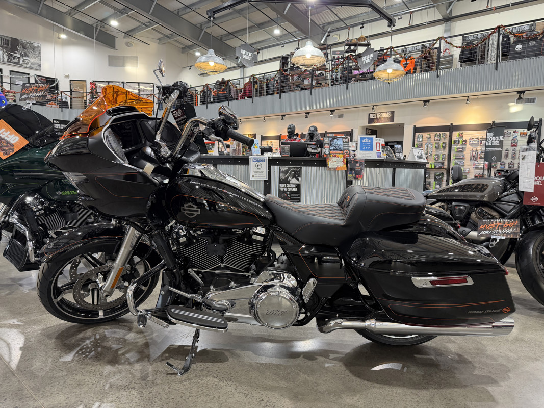 Road Glide®