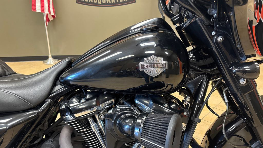 Street Glide® Special
