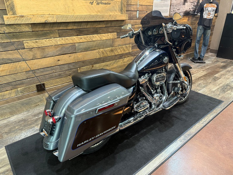 Street Glide® Special