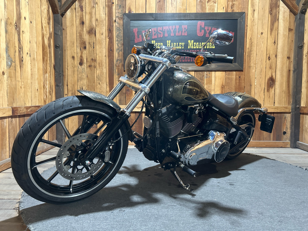 Softail® Breakout®