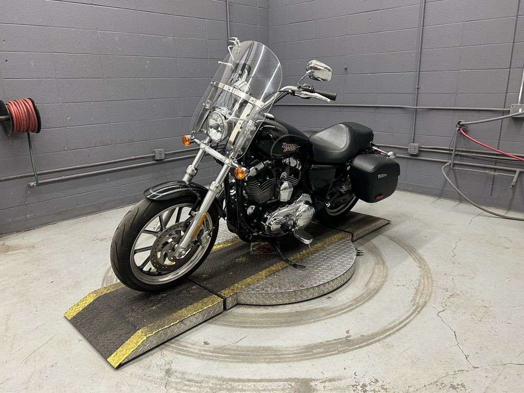 Sportster® SuperLow® 1200T