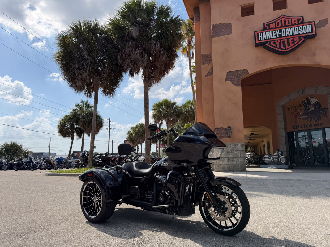 Road Glide® 3