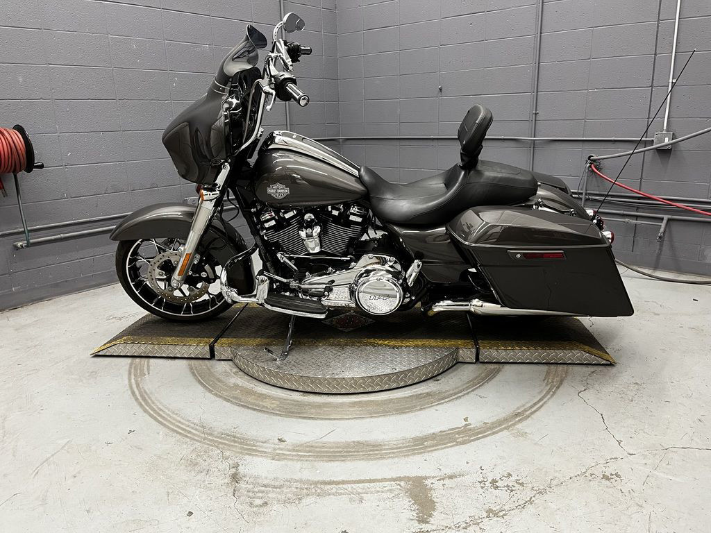 Street Glide® Special