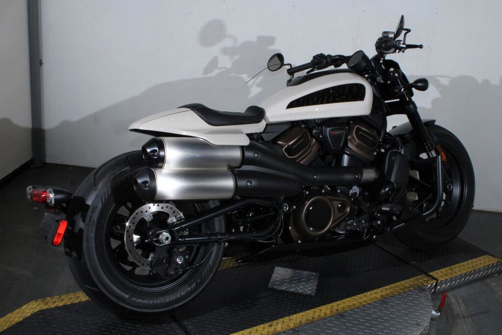 Sportster® S