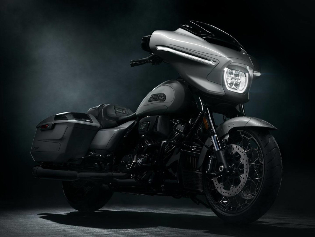 CVO® Street Glide®