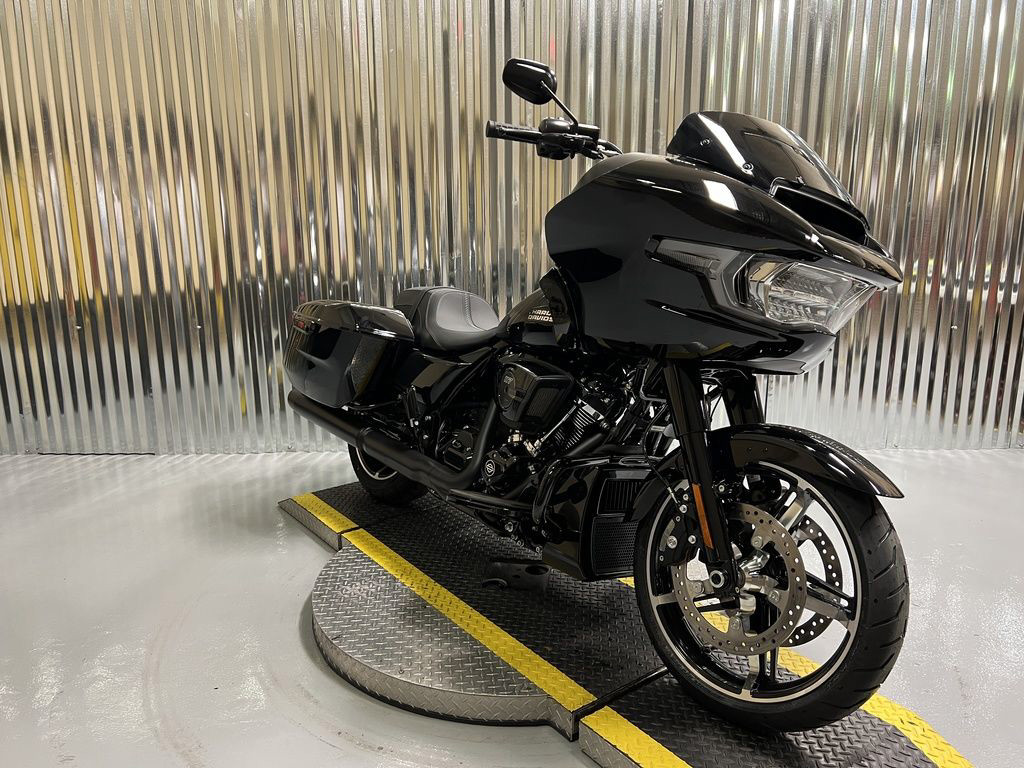 Road Glide®