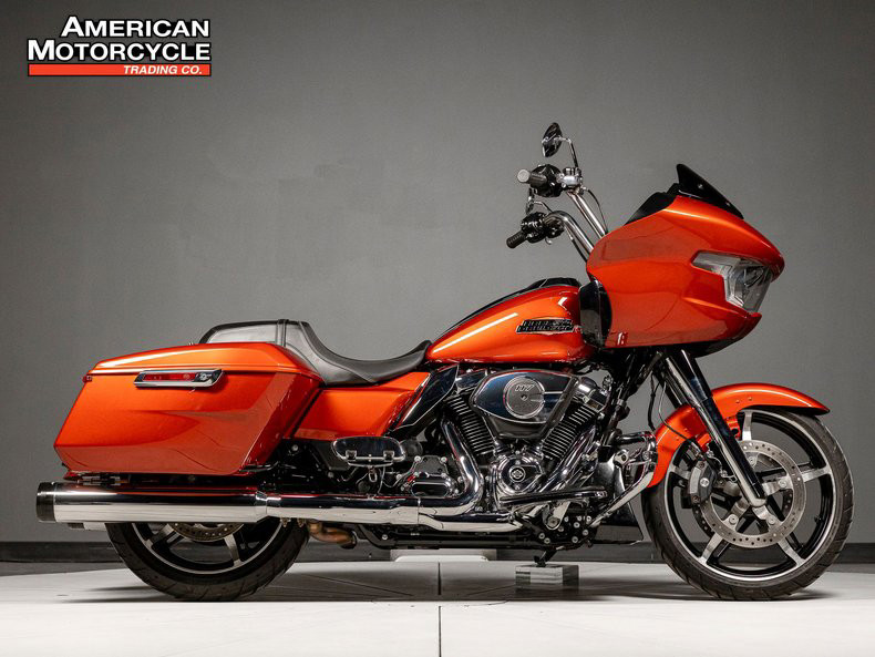 Road Glide®