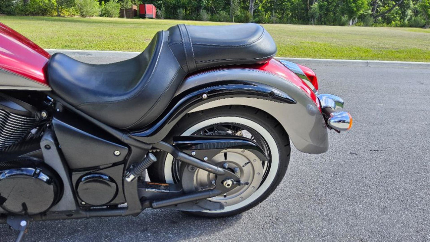 Vulcan 900 Classic