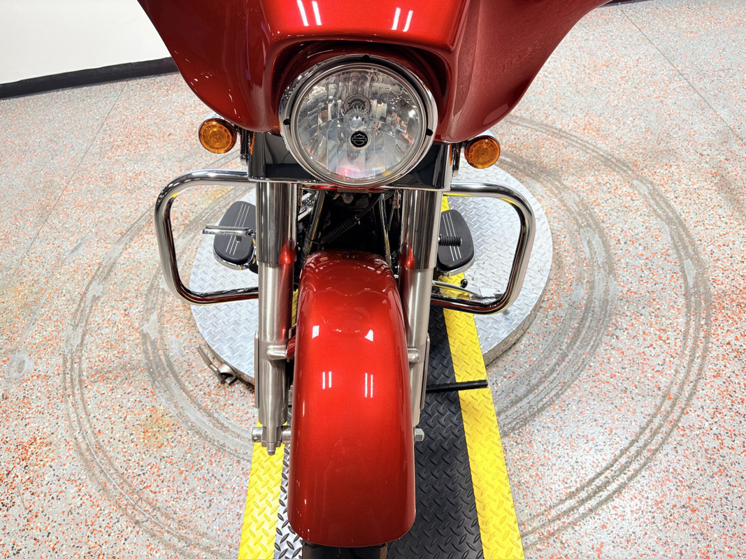 Street Glide®