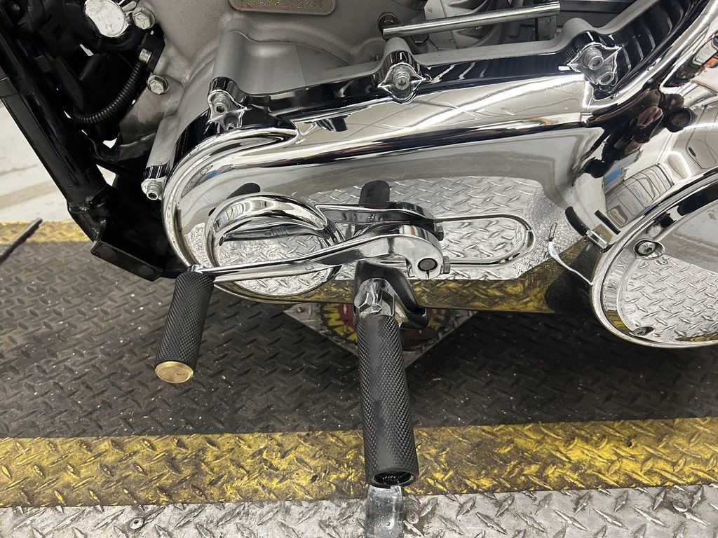 Dyna® Super Glide® Custom