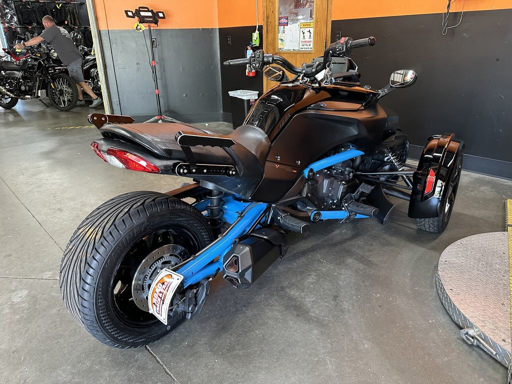 Spyder F3-S Special Series