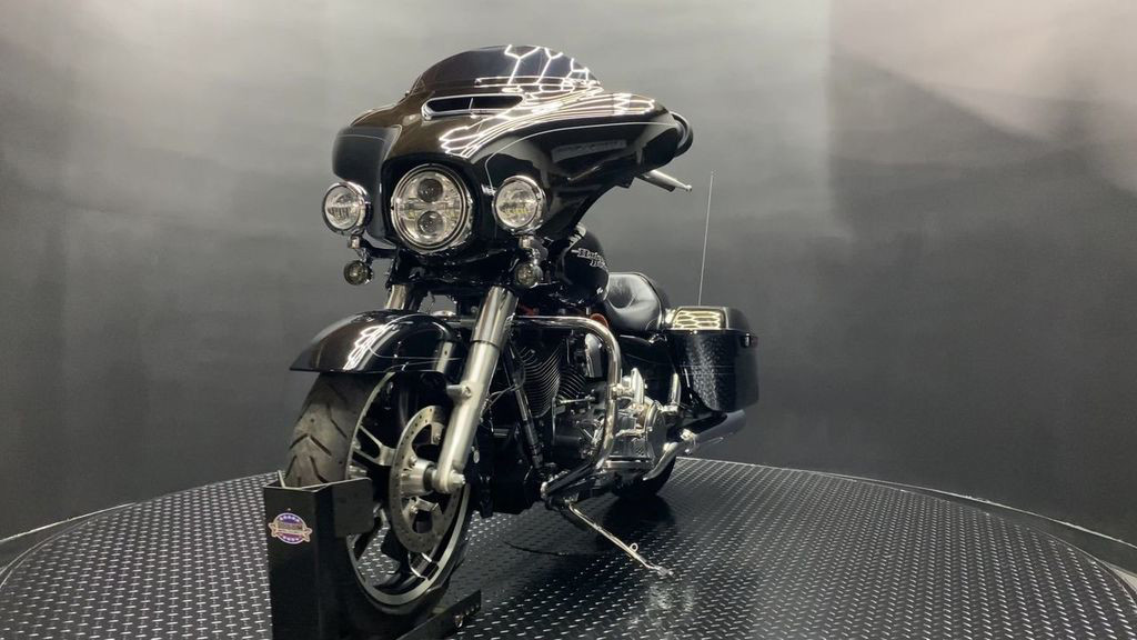 Street Glide® Special