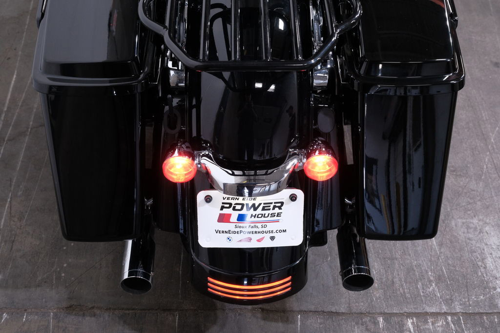 Street Glide®