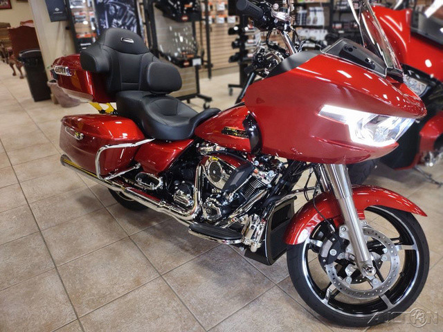 Road Glide®
