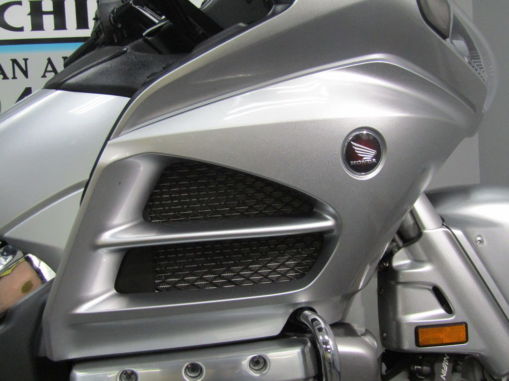 Gold Wing® Airbag