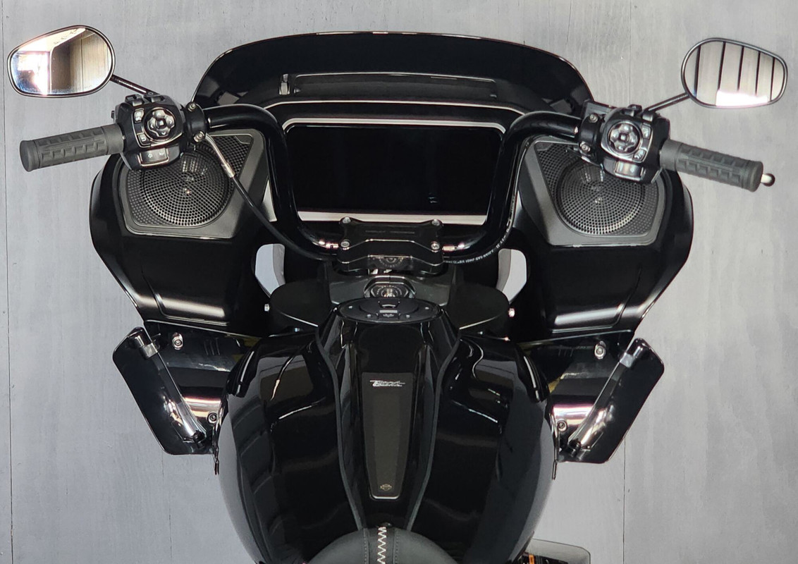 Road Glide®
