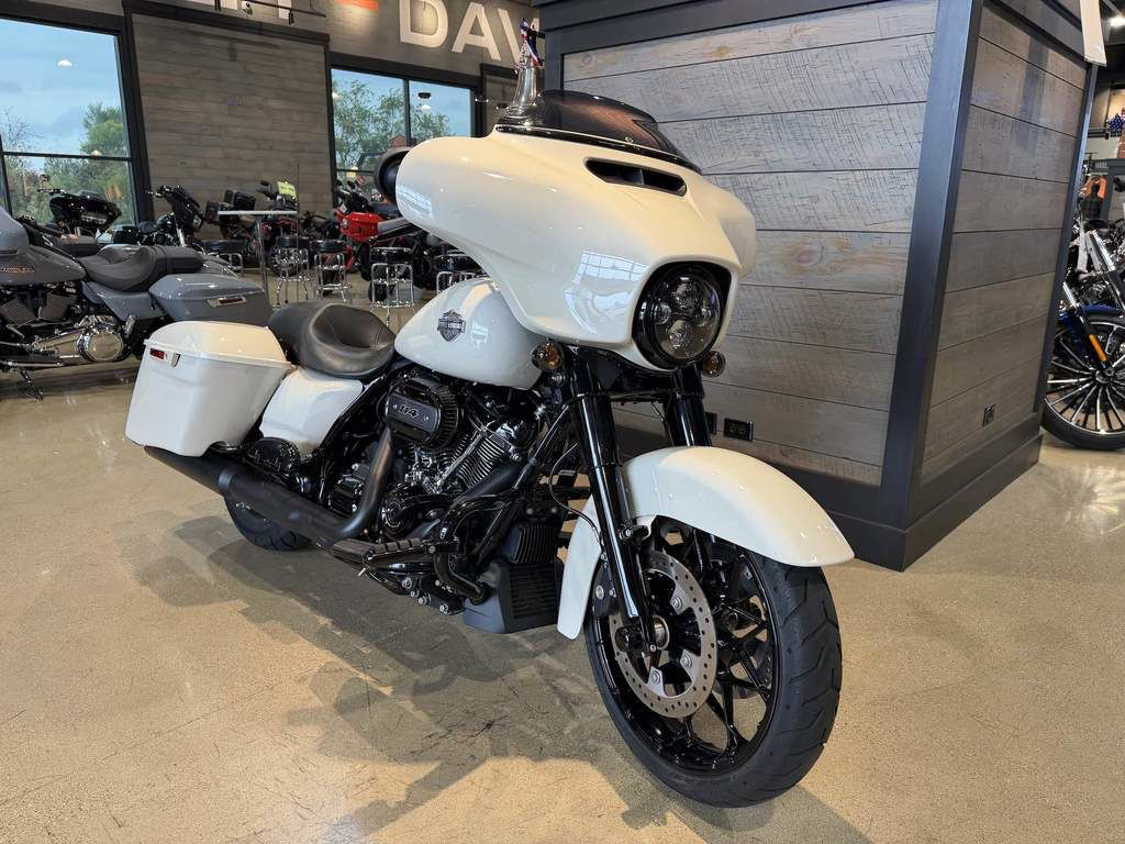 Street Glide® Special