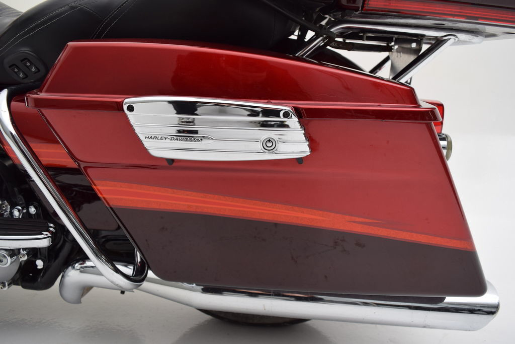 CVO® Ultra Classic® Electra Glide®