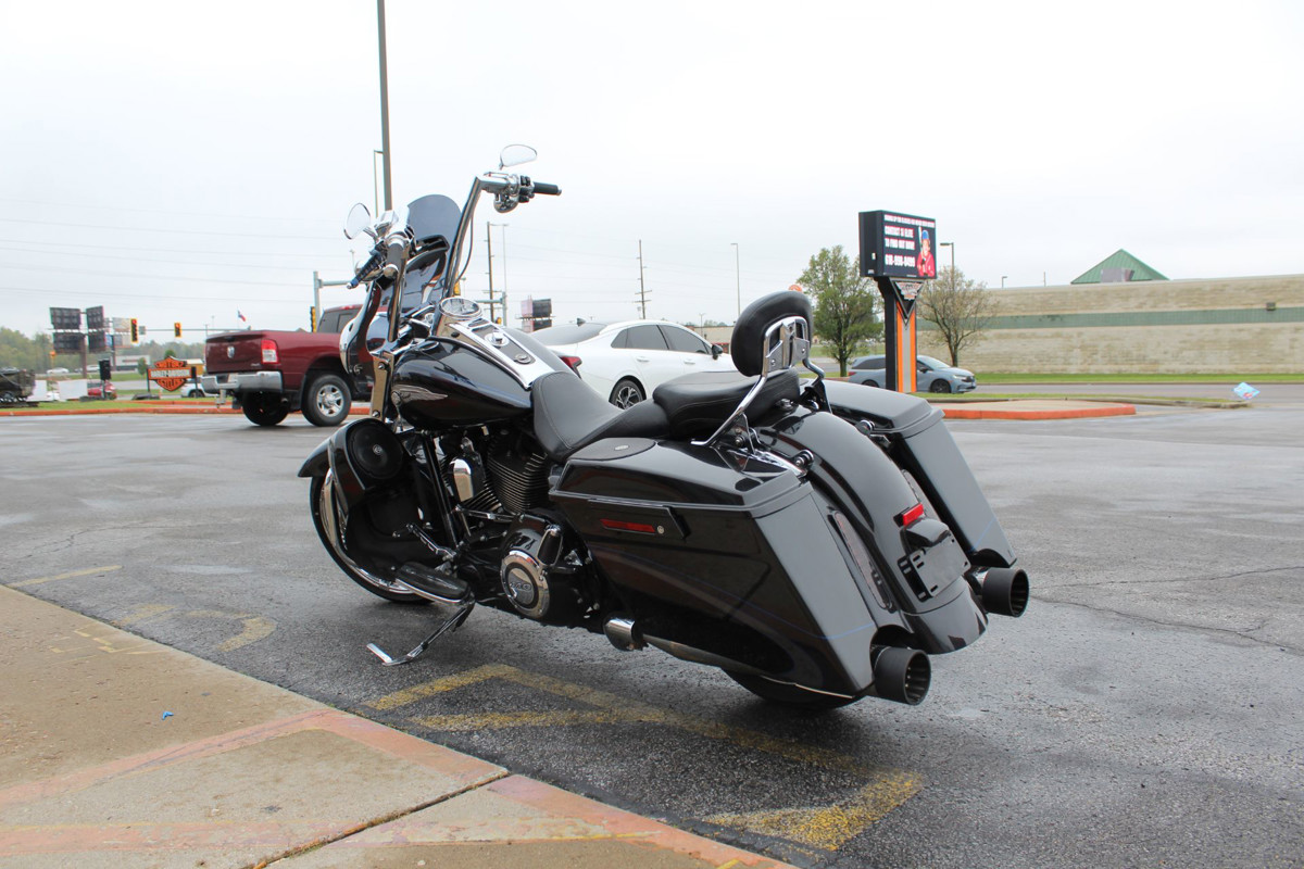 CVO® Road King® 110th Anniversary