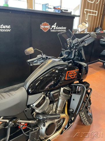 Pan America® 1250 Special