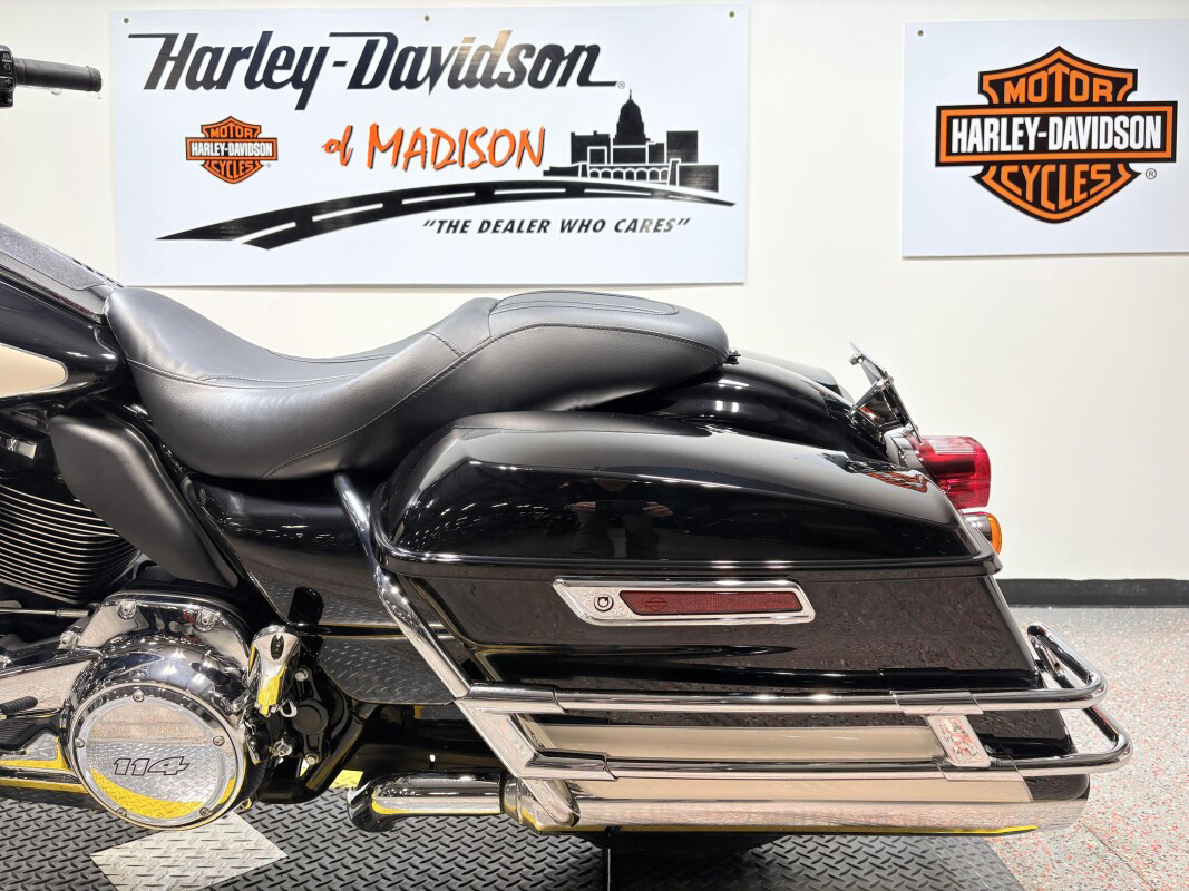 Electra Glide® Police