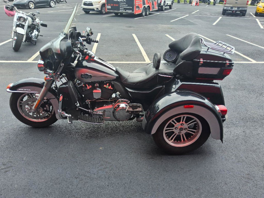 Tri Glide® Ultra Classic®