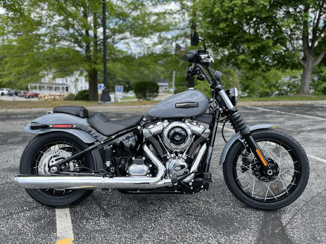 Street Bob®
