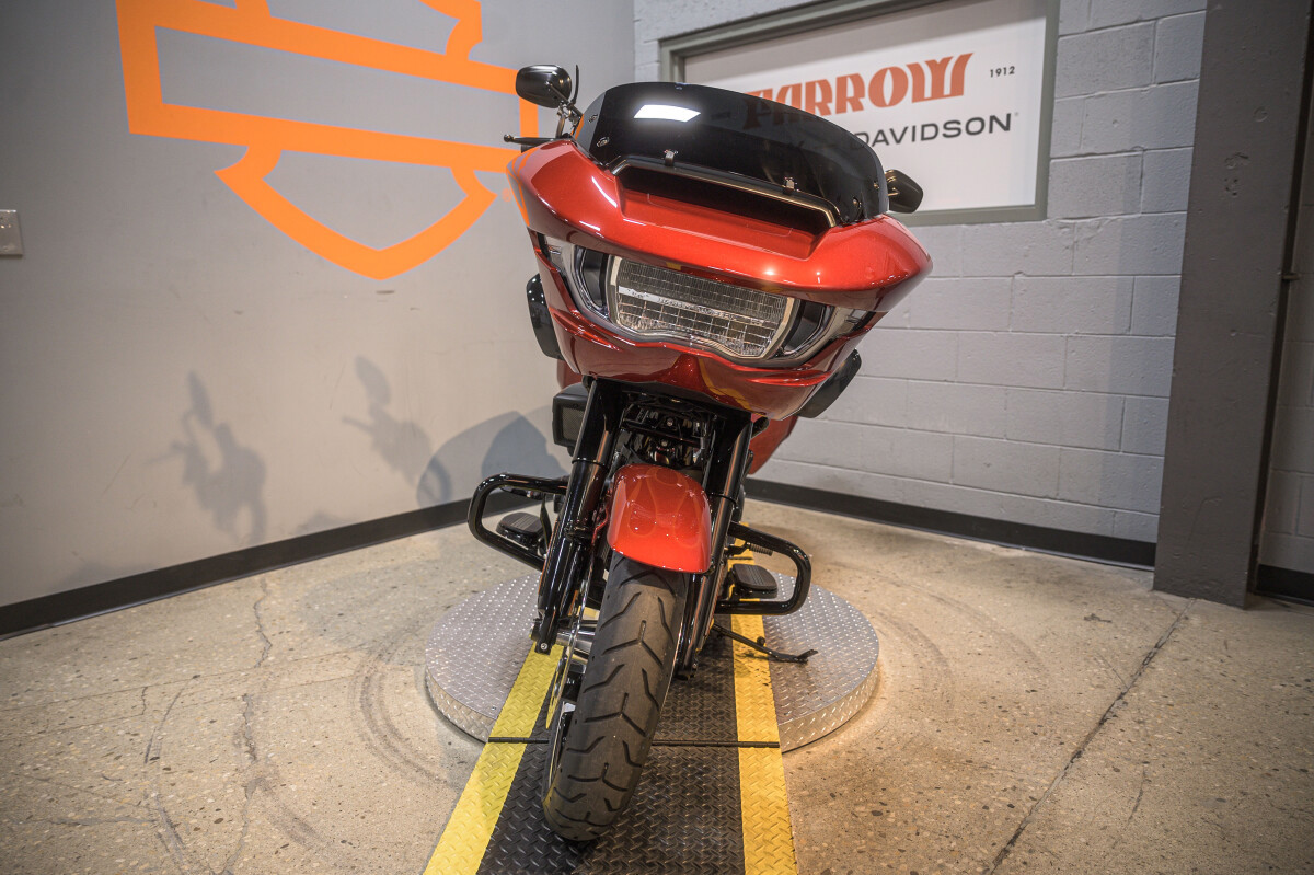 Road Glide®
