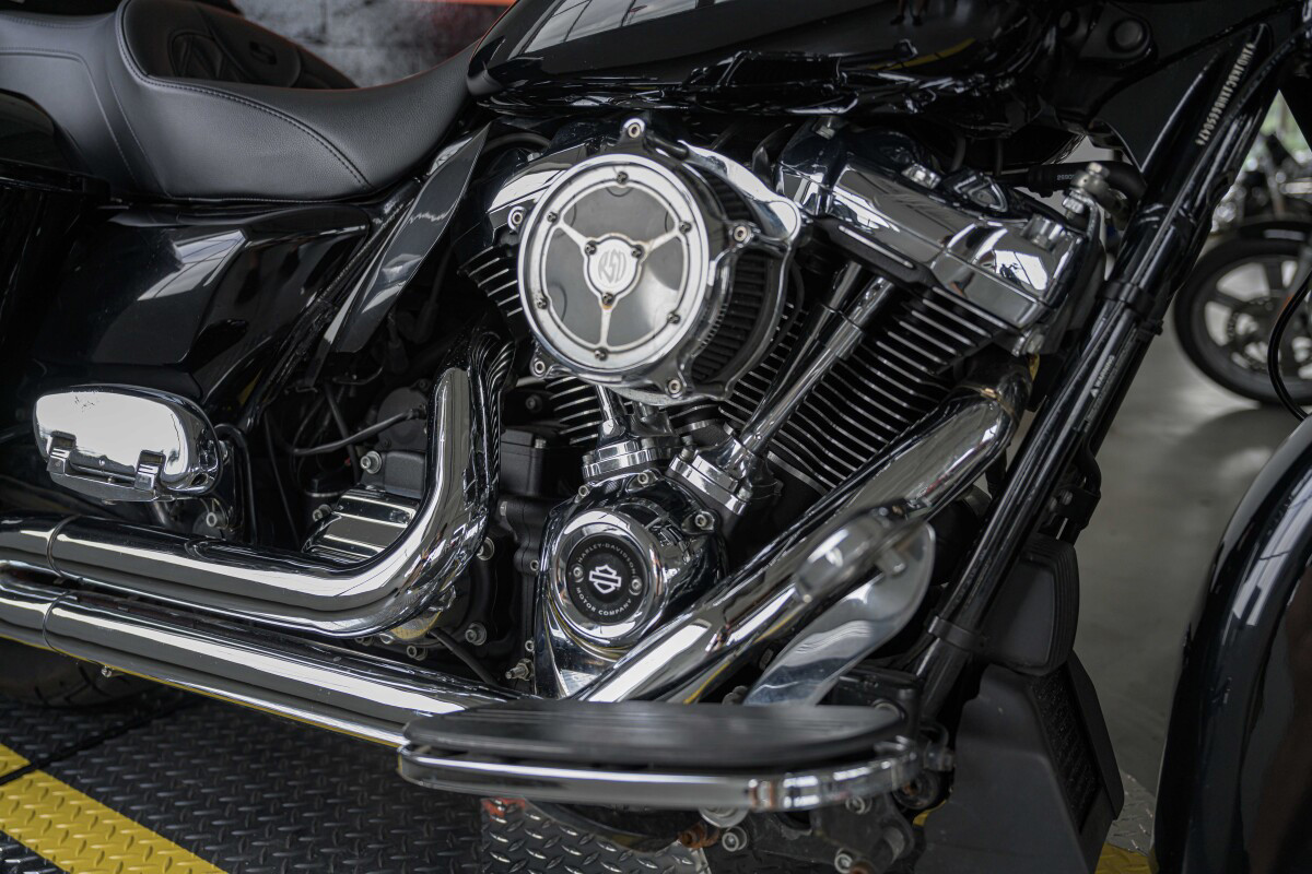 Street Glide®