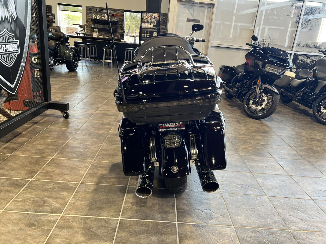 CVO® Road Glide® Limited Anniversary