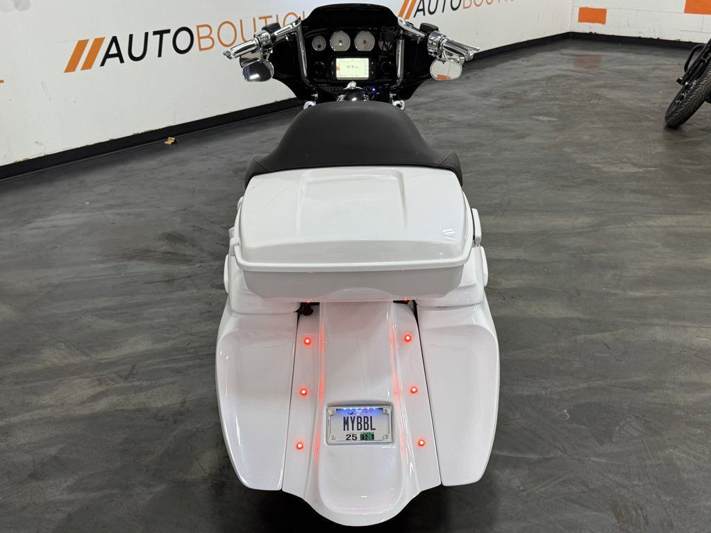 Street Glide® Special