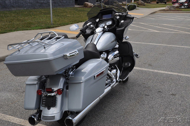 Road Glide®