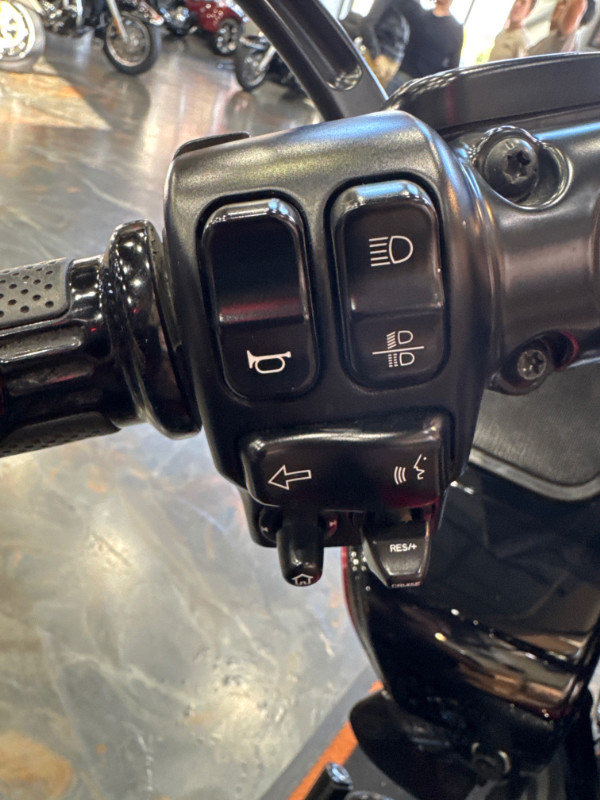 CVO® Road Glide®