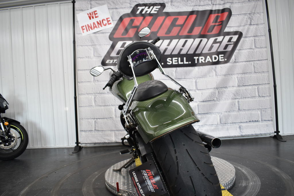Stryker® Bullet Cowl