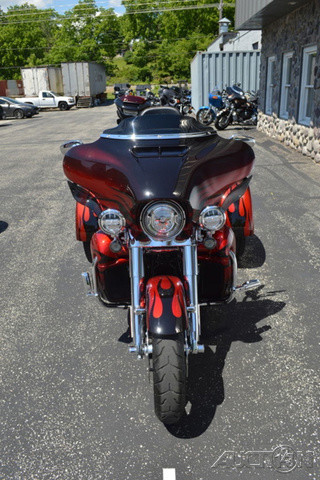 CVO® Tri Glide®