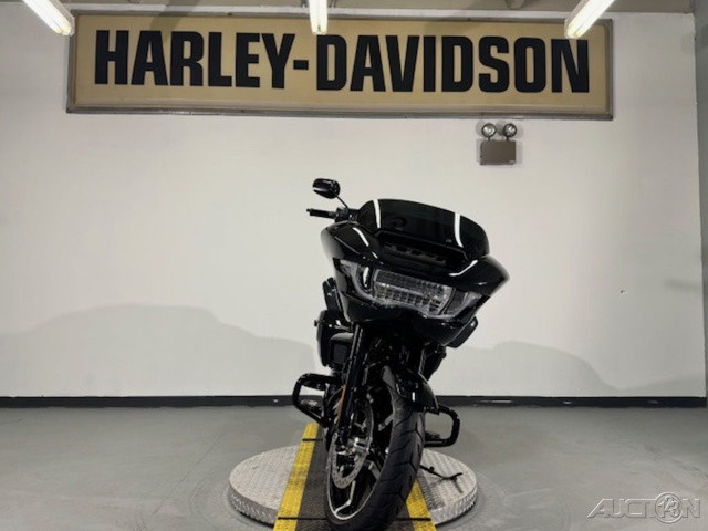 Road Glide®