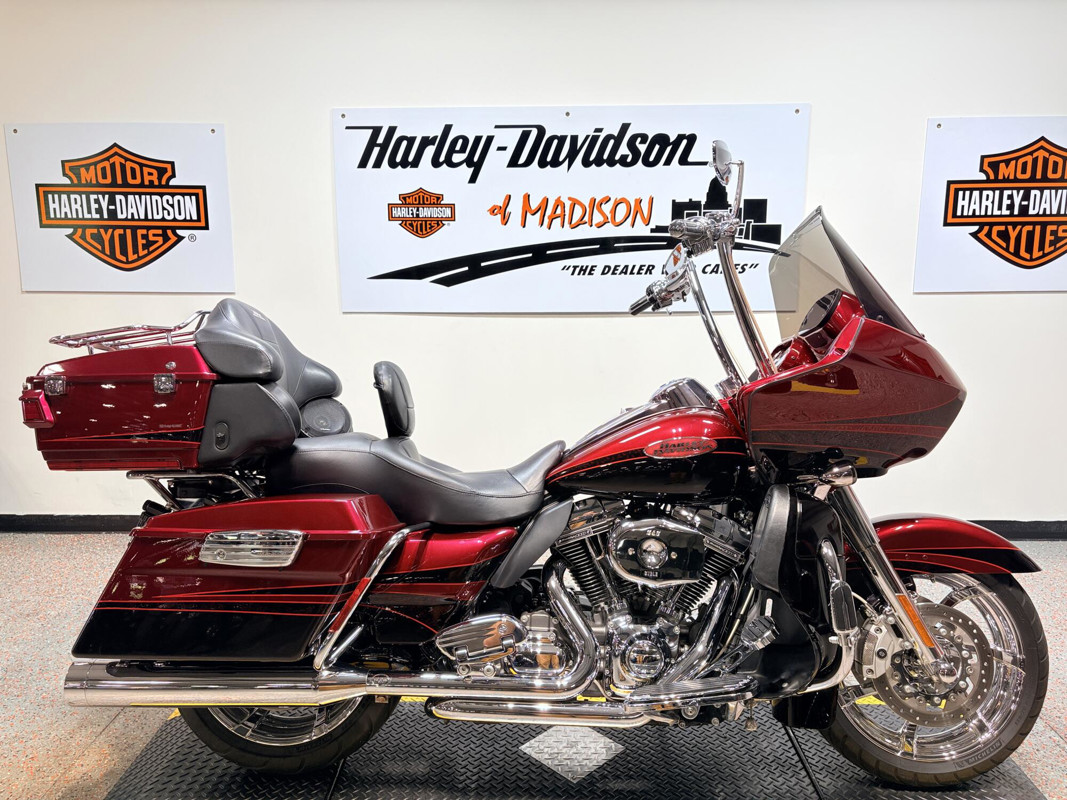 CVO™ Road Glide® Ultra