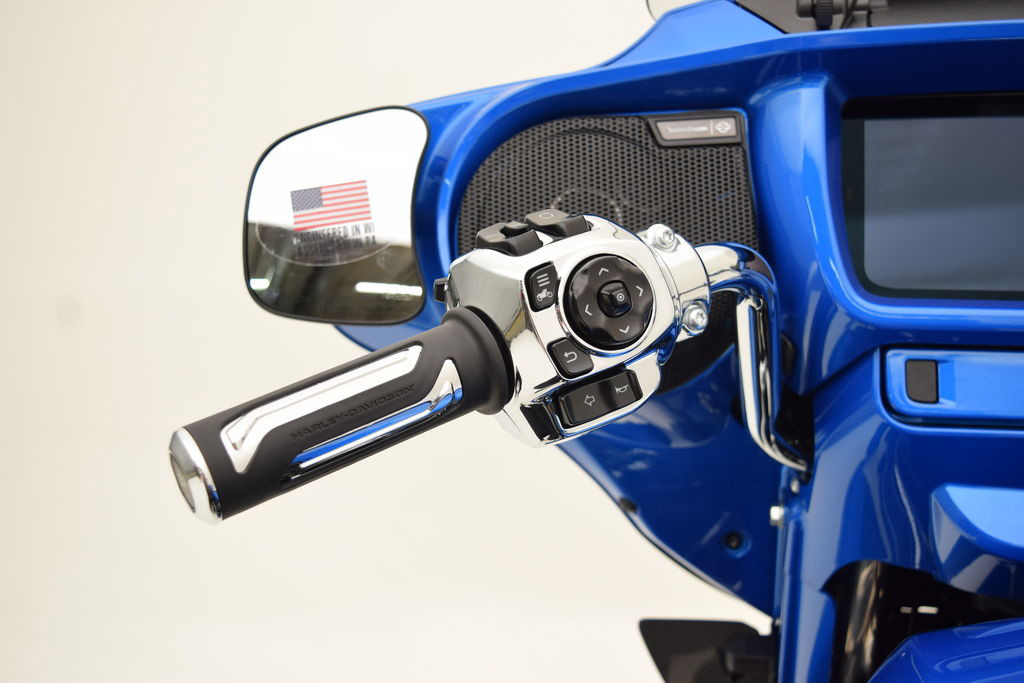 CVO® Street Glide® 3 Limited