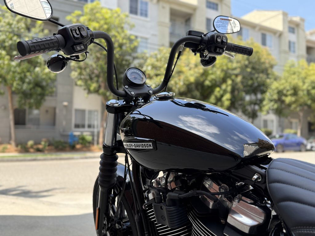Street Bob®