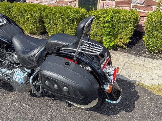 Softail® Deluxe