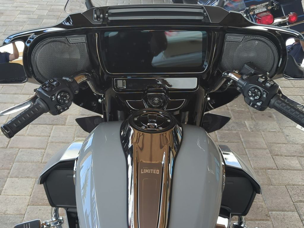 Street Glide® 3 Limited