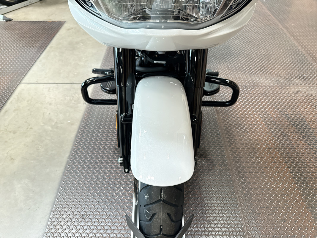 Road Glide®