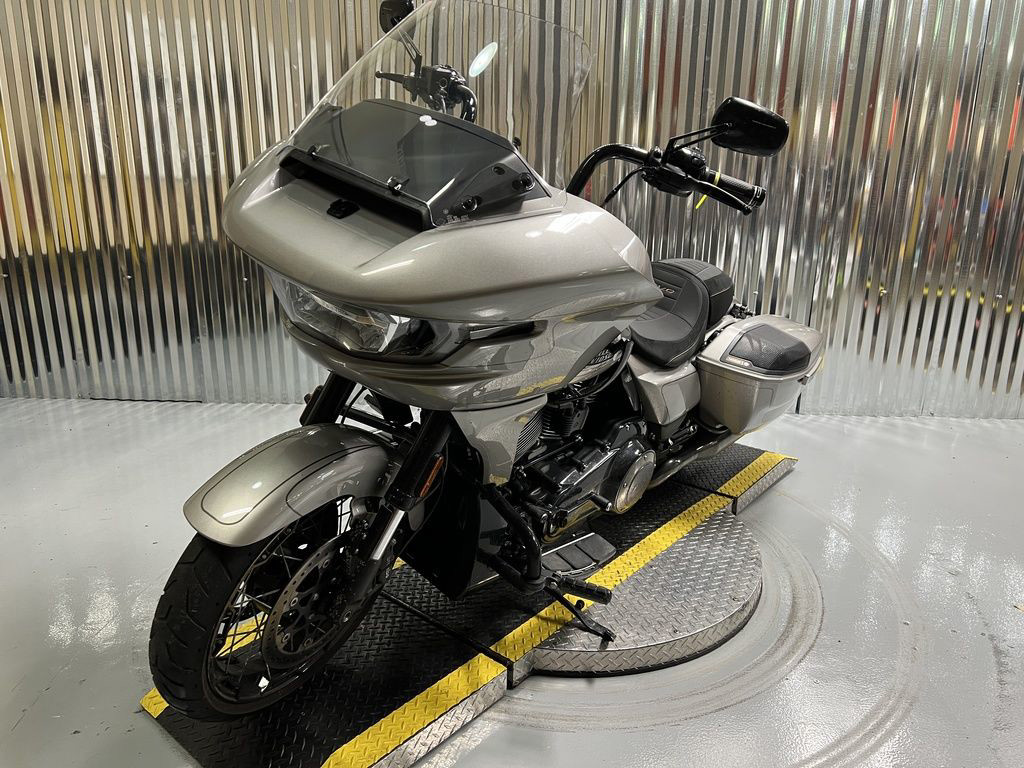 CVO® Road Glide®