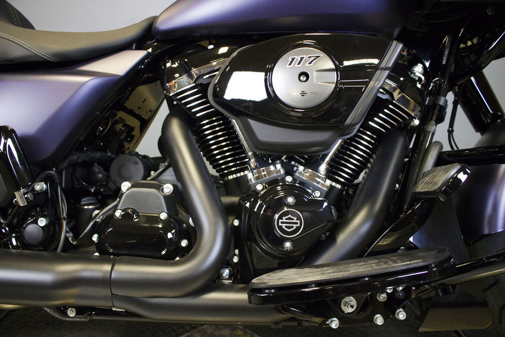 Road Glide®