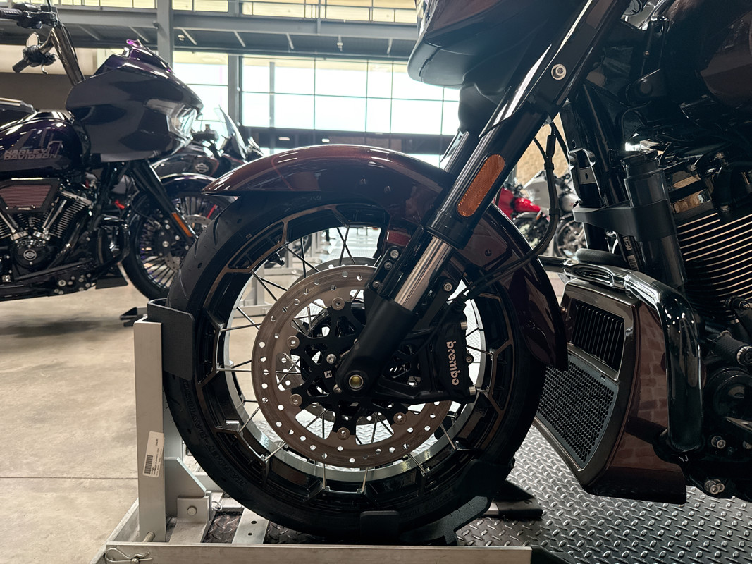 CVO® Street Glide®