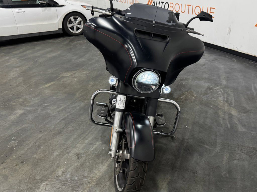 Street Glide® Special